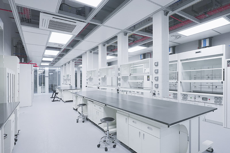 建平实验室革新：安全与科技的现代融合